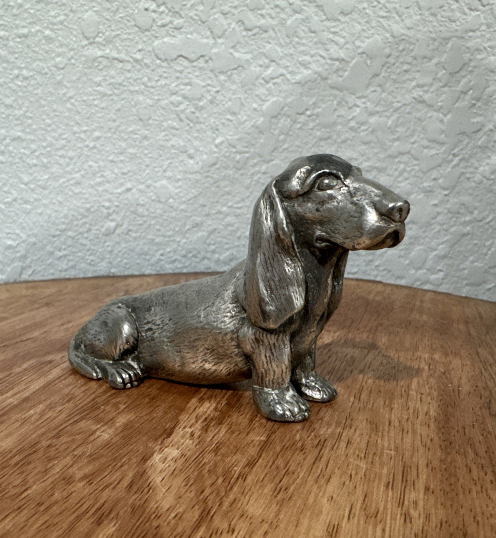 VTG Hound Dog Animal Fine Pewter Figurine Small Statue Decor Marked at Bottom